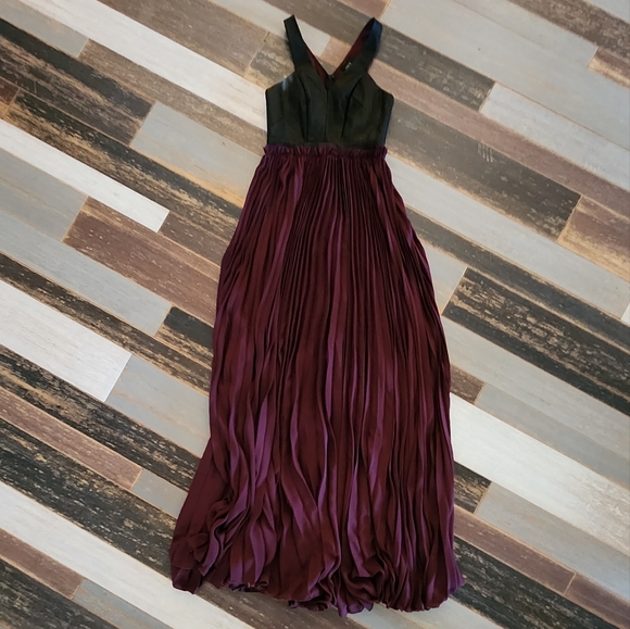 VICI LONG DRESS SZ Sm - Picture 7 of 13